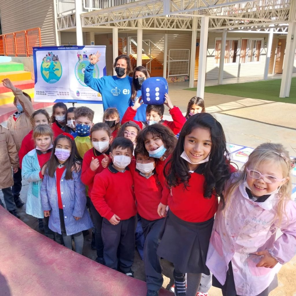 Alumnos de Básica participaron de jornada educativa ambiental a cargo de Kyklos-Entel