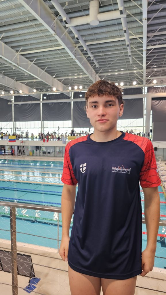 Alumno de natación Damián Quaas partició de Sudamericano Juvenil de Natación en Argentina